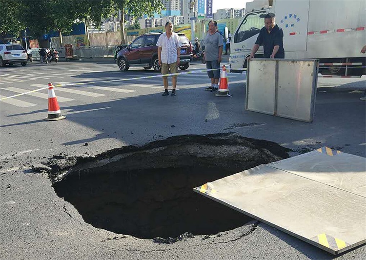 道路空洞檢測(cè)